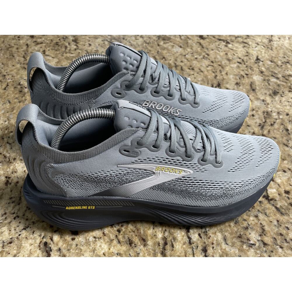 Brooks Adrenaline GTS Gray Yellow Mesh Run Shoes Mens Size 9 Wide Fit Fast Ship
